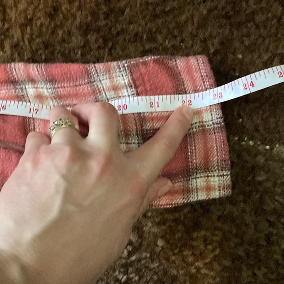 American Eagle Outfitters White and Pink Button Down Shirt - Picture 12 of 12